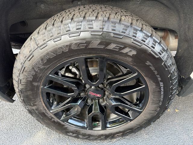 Used 2026 GMC Sierra 1500 Elevation w/ Elevation Premium Package AWD/4WD image 17