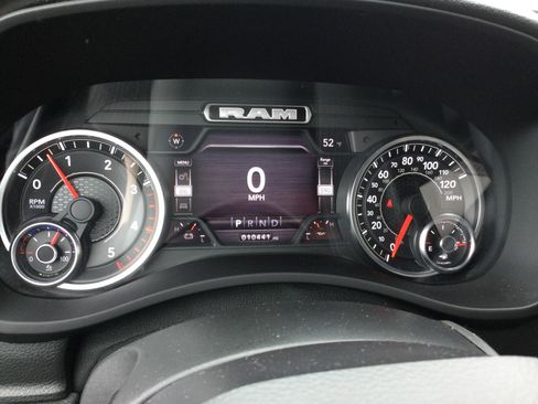 Used 2022 RAM 2500 Tradesman image 14