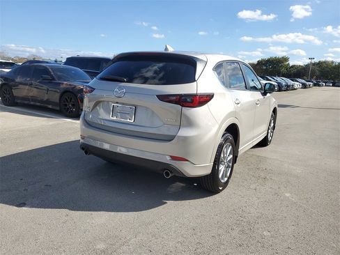 Used 2025 MAZDA CX-5 AWD 2.5 S w/ Select Package image 4