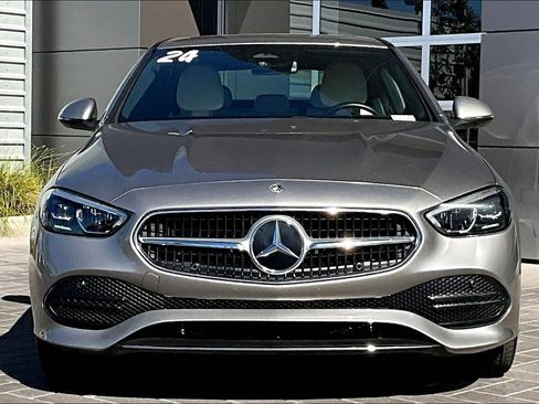 Used 2024 Mercedes-Benz C 300 Sedan image 2