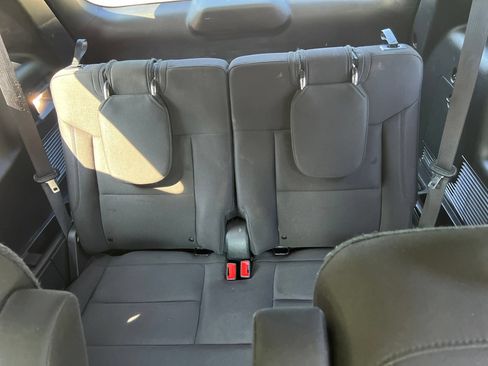 Used 2020 Ford Explorer XLT w/ Comfort Package AWD/4WD image 35
