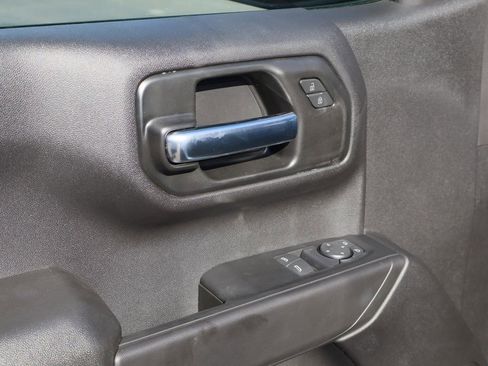 Certified 2026 GMC Sierra 1500 Pro w/ Pro Value Package image 17