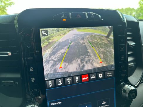 Used 2023 RAM 2500 Limited image 44