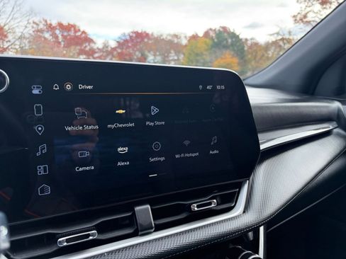 Used 2025 Chevrolet Equinox LT image 21