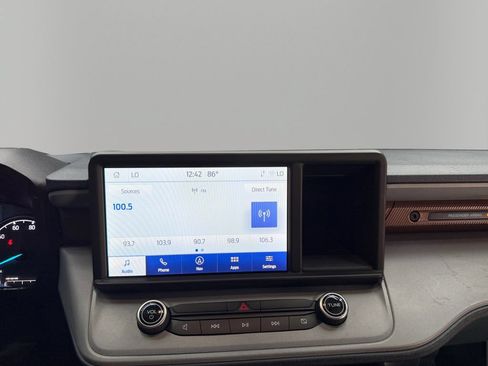 Used 2023 Ford Maverick Lariat w/ Lariat Luxury Package FWD image 23
