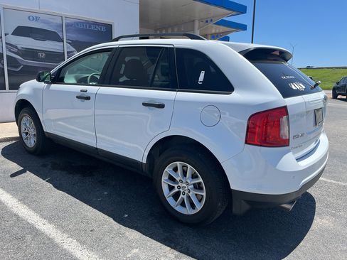 Used 2014 Ford Edge SE w/ Equipment Group 101A FWD image 4