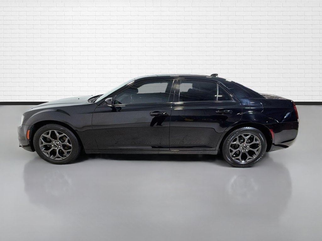 Used 2018 Chrysler 300 S w/ 300S Premium Group AWD/4WD image 6