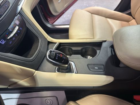 Used 2018 Cadillac XT5 Luxury w/ Driver Awareness Package FWD image 20