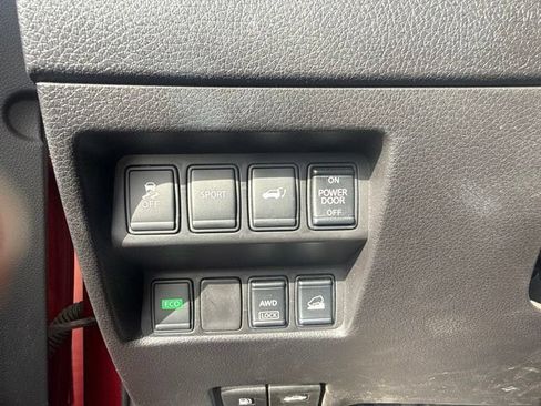 Used 2015 Nissan Rogue SL AWD/4WD image 10
