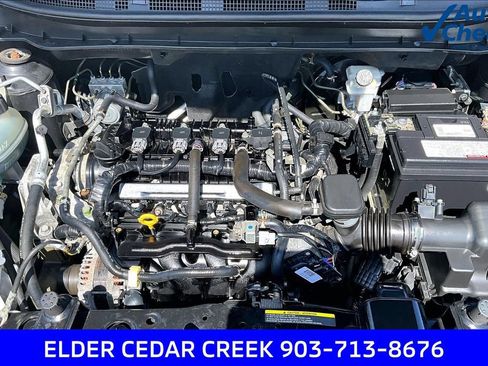 Used 2018 Nissan Kicks SV FWD image 33