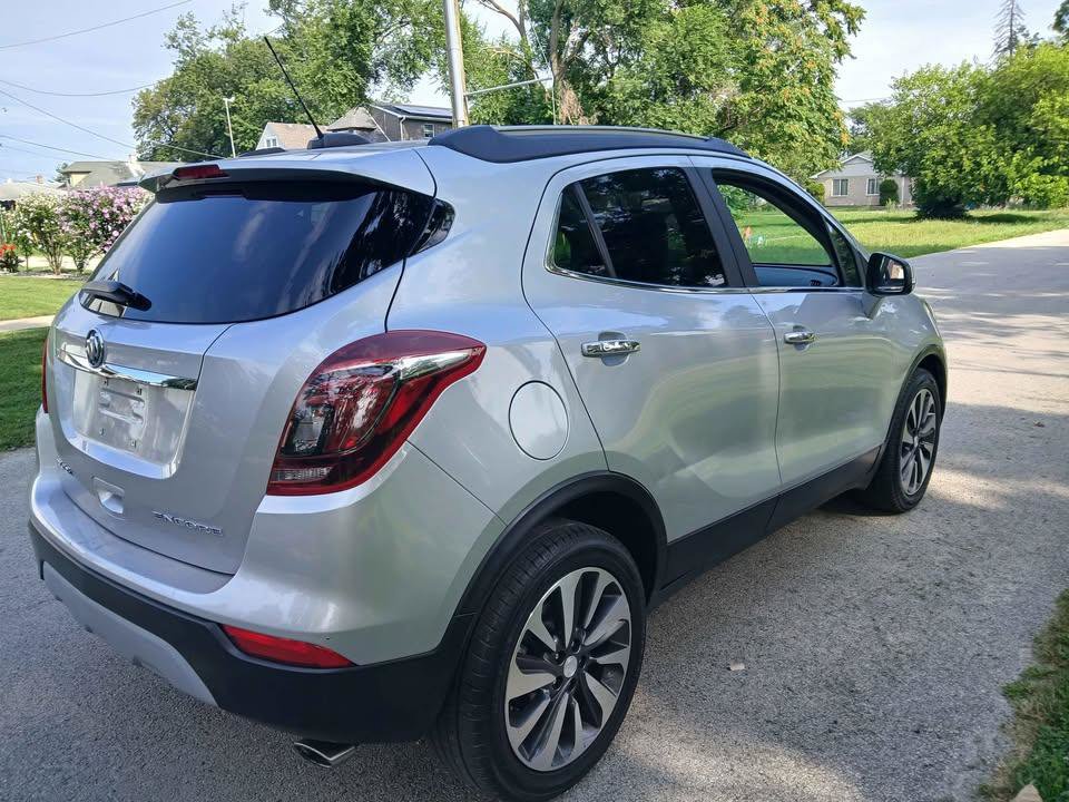 Used 2018 Buick Encore Essence FWD image 6