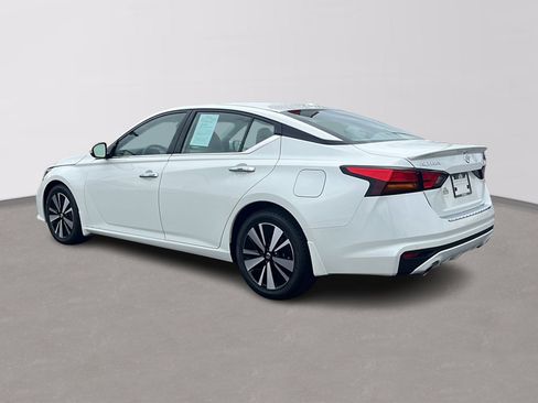 Used 2022 Nissan Altima 2.5 SL image 5