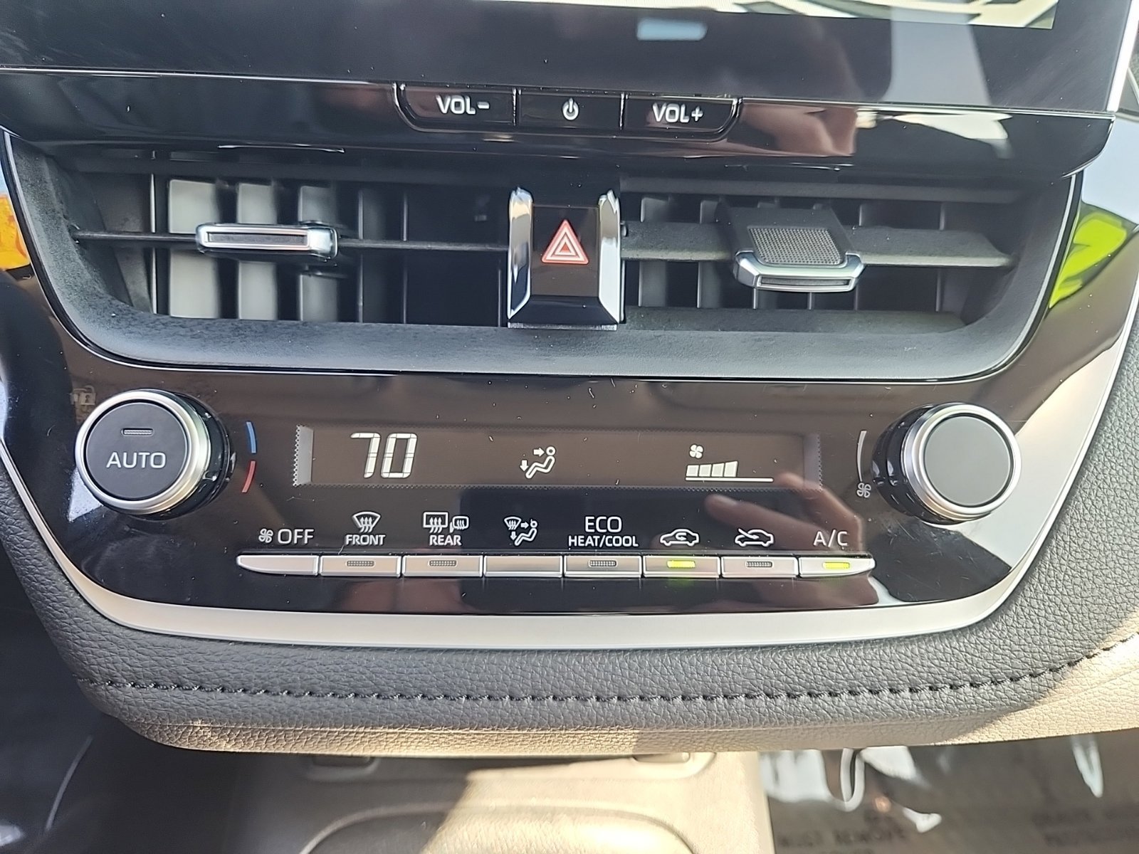 Used 2026 Toyota Corolla XLE FWD image 26