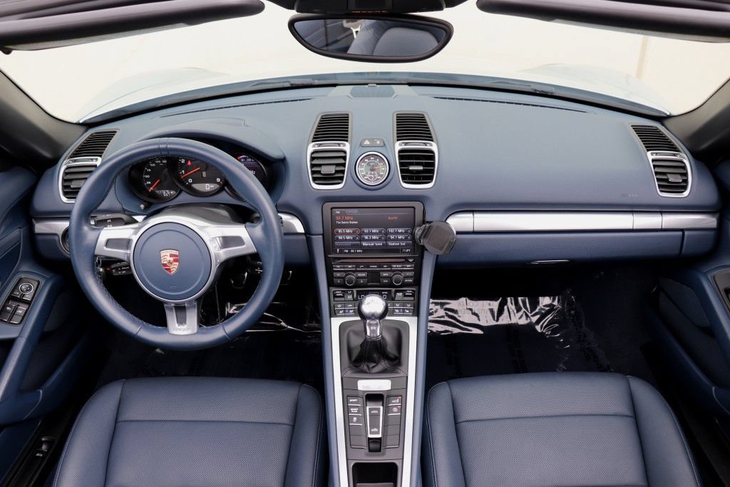 Used 2015 Porsche Boxster w/ Sport Chrono Package RWD image 49