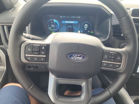 New 2025 Ford F150 Lightning Flash image 27