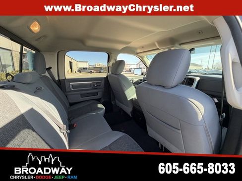 Used 2018 RAM 1500 Big Horn image 11