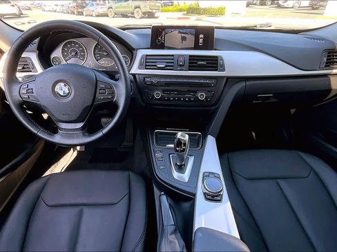 Used 2014 BMW 320i Sedan image 15