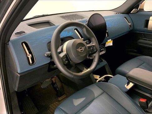 Certified 2025 MINI Cooper Countryman S w/ Comfort Package Max image 21