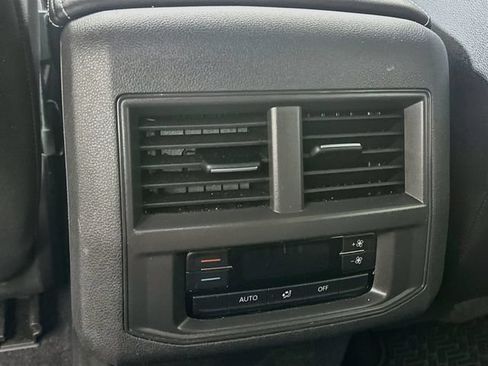 Certified 2023 Volkswagen Atlas SE AWD/4WD image 25
