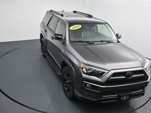 Used 2019 Toyota 4Runner Limited AWD/4WD image 26