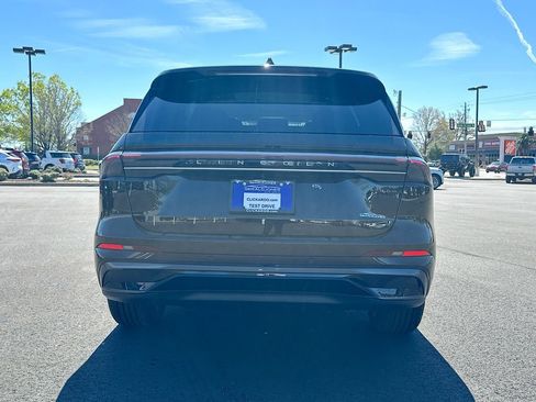 New 2026 Lincoln Nautilus Reserve w/ Jet Appearance Package AWD/4WD image 15