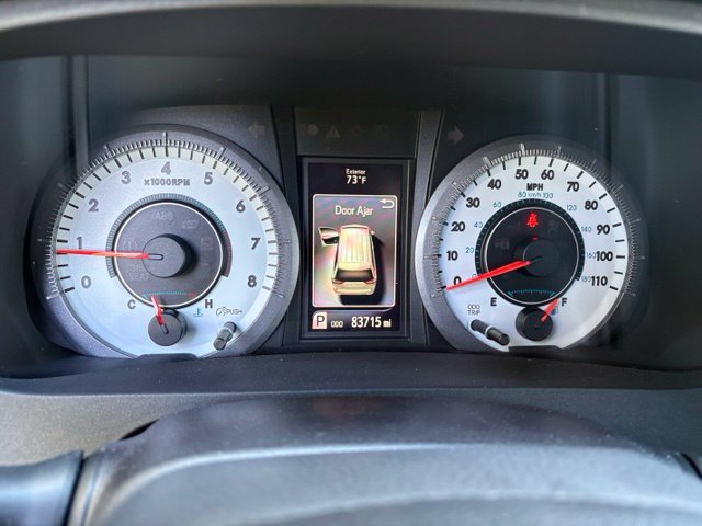 Used 2015 Toyota Sienna SE FWD image 29