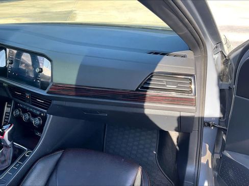 Used 2024 Volkswagen Jetta GLI Autobahn w/ GLI Black Package image 18