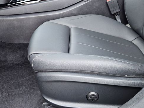 Used 2023 Mercedes-Benz CLA 250 image 30