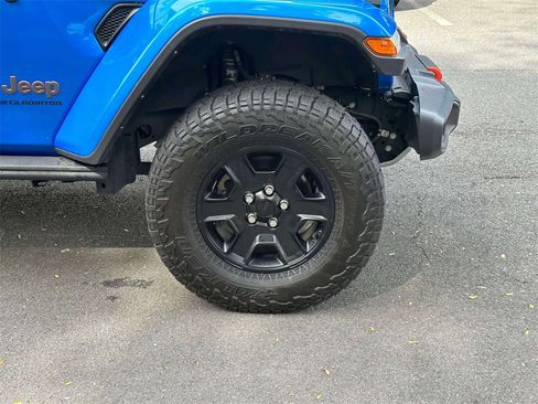 Used 2023 Jeep Gladiator Mojave w/ LED Lighting Group image 8