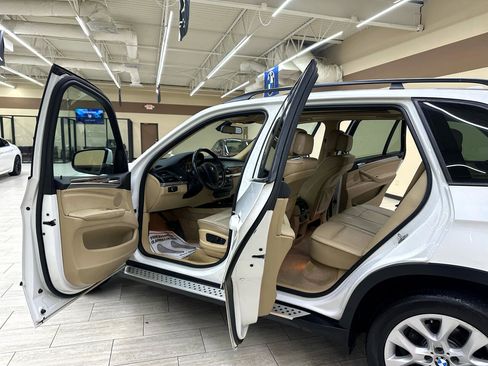 Used 2013 BMW X5 xDrive35i image 14