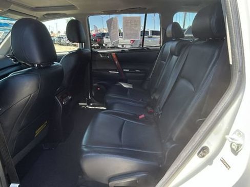 Used 2012 Toyota Highlander Limited AWD/4WD image 15