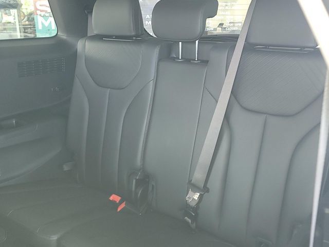 Used 2025 Hyundai Palisade SEL AWD/4WD image 15