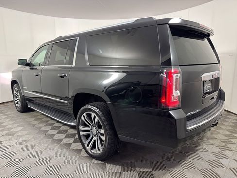 Used 2017 GMC Yukon XL Denali w/ Open Road Package AWD/4WD image 4