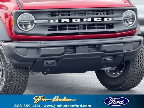 New 2025 Ford Bronco 4-Door w/ Sasquatch Package image 4