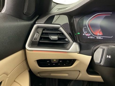 Used 2020 BMW 330i xDrive Sedan w/ Premium Package image 26