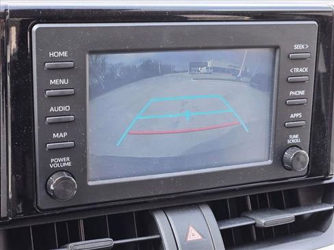 Used 2019 Toyota RAV4 XLE image 11