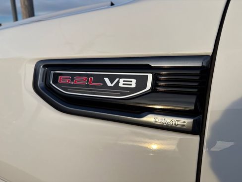 Used 2020 GMC Sierra 1500 AT4 w/ AT4 Premium Package image 12