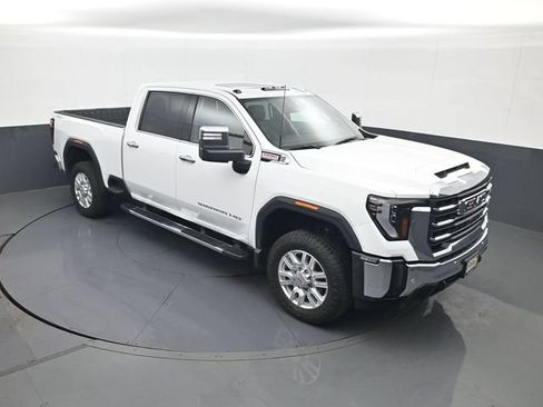 Certified 2024 GMC Sierra 2500 SLT w/ SLT Premium Package AWD/4WD image 15