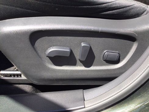 Used 2020 Nissan Rogue SV AWD/4WD image 22