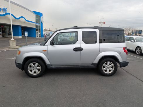 Used 2010 Honda Element EX image 9