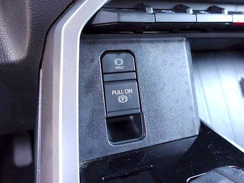 Certified 2025 Toyota Sequoia SR5 AWD/4WD image 23