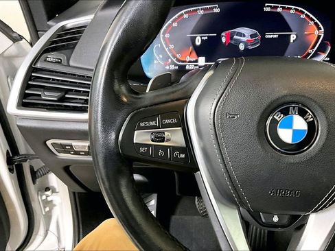 Used 2023 BMW X5 xDrive40i w/ Premium Package image 18