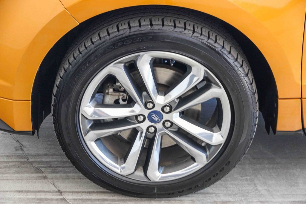 Used 2015 Ford Edge Sport AWD/4WD image 11