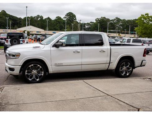 Used 2021 RAM 1500 Limited AWD/4WD image 3