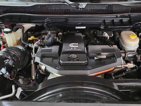 Used 2015 RAM 2500 Longhorn image 9