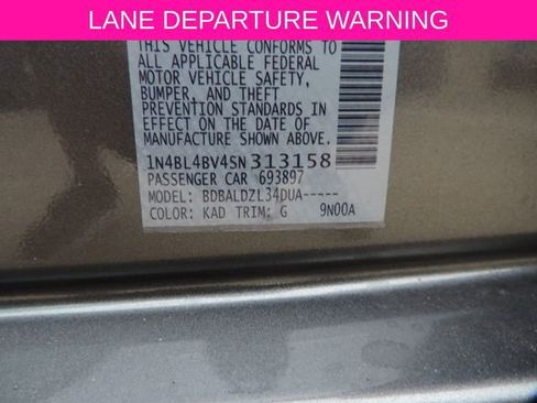 Used 2025 Nissan Altima 2.5 S image 13