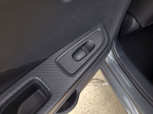 Used 2022 Nissan Versa SV image 13