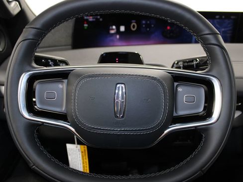 New 2025 Lincoln Navigator Reserve w/ Jet Appearance Package image 42