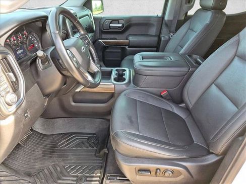 Used 2021 Chevrolet Silverado 1500 LT Trail Boss w/ Convenience Package II AWD/4WD image 13