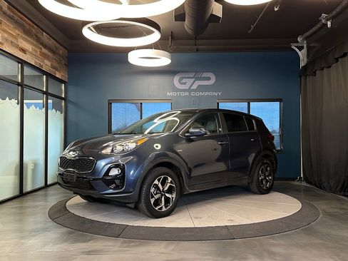 Used 2022 Kia Sportage LX AWD/4WD image 7